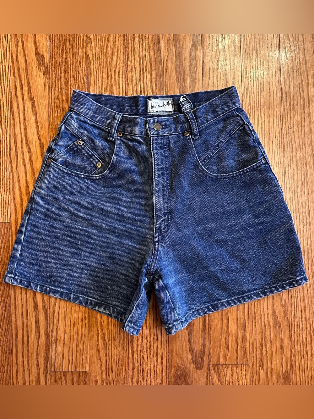 The Beverly Hills High Rise Shorts size 5